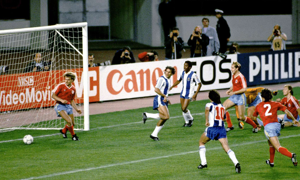 10-finali-di-Champions-League-diverse-dalle-altre-porto-1987