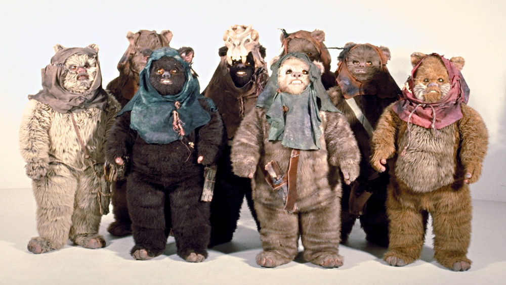 Star-Wars-10-cose-che-non-si-possono-vedere-nella-trilogia-classica-ewok-endor
